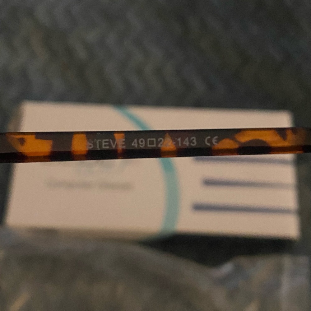 Tortoise Shell Computer Glasses - Picture 3 of 4